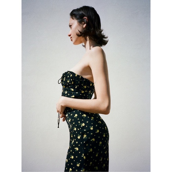 NWT Realisation Par The Iris Dress in Florence XS
100% silk! - Picture 2 of 8